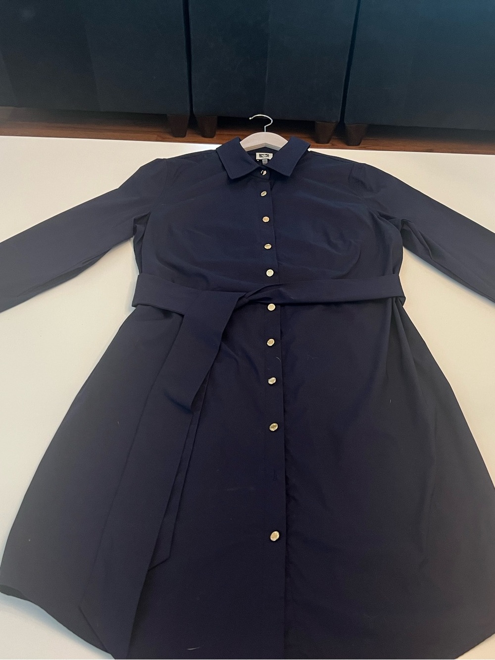 Anne Klein Navy Long-Sleeve Shirt Dress with Waist Tie. Size 10